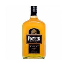 Whisky Pioneer Clasico 1l x 6u