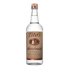 VODKA TITO  700ml x 1u